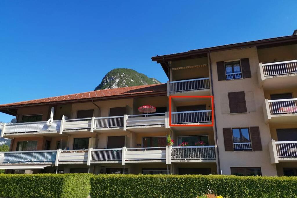 Agreable 2 Pieces Au Coeur De Thones Apartman Kültér fotó
